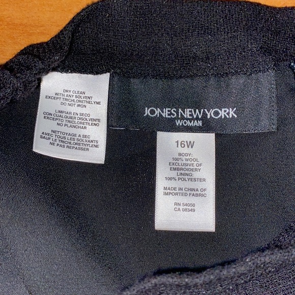 🎉Host Pick🎉Women’s Jones New York shirt Black 16W - Picture 5 of 6